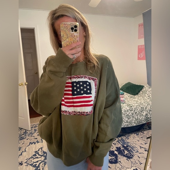 Polo Ralph Lauren flag embroidered green crewneck sweatshirt woman’s size small - Picture 1 of 9
